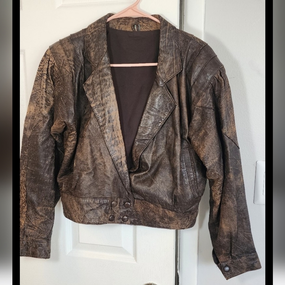 Yessica Leather vintage style jacket EU 40 US 8-10 brown distressed snap closure